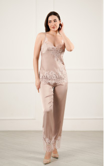 Pajamas T-shirt and pants silk Abu Dhabi Komilfo Powder