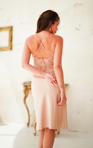 Women's Nightdress. Komilfo Beige