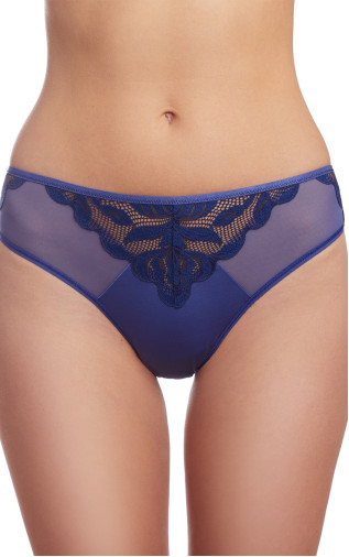 Panty Slip Middle waist with lace inserts on the front and back Creamy. Milavitsa.