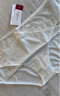 Panty Slip Mid-waist  with lace White. Milavitsa.